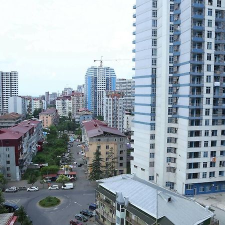 Apartment Black Sea 7 Batumi Esterno foto